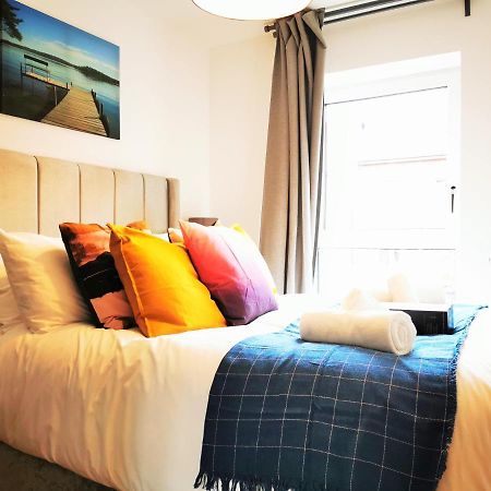 Lovely Holiday Home In Birmingham City Center 3 Bedrooms House By Hf Group Buitenkant foto